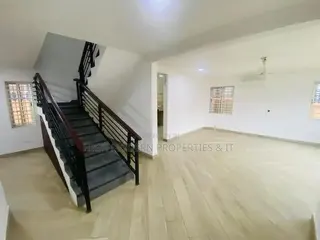 3bdrm House in Achimota Golf City, Mile 7 for rent