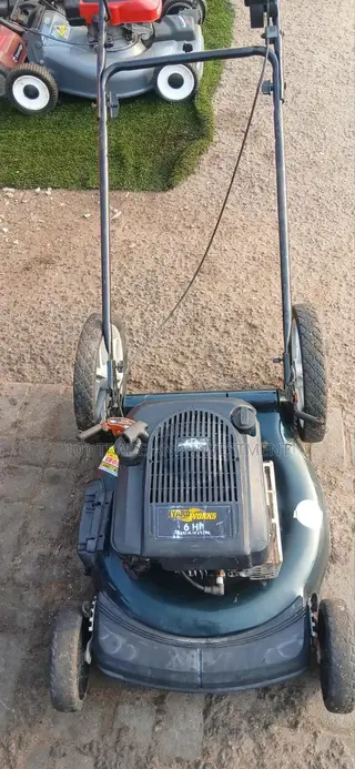 Yard Works Classic Lawn Mower ( Made in USA)
