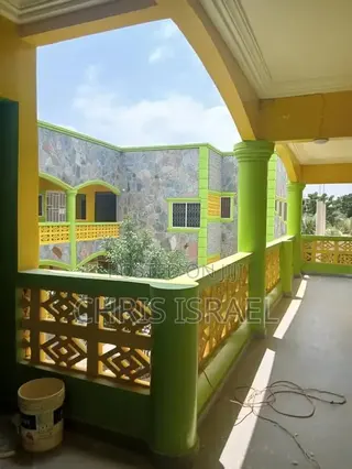 1bdrm Room & Parlour in Malejor for rent