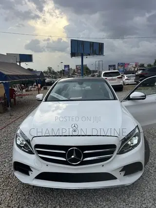 Mercedes-Benz C300 2016 White