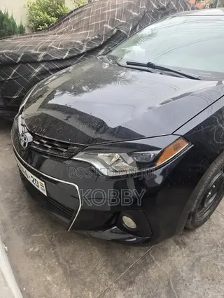 Toyota Corolla S 4dr Sedan (1.8L 4cyl CVT) 2014 Black