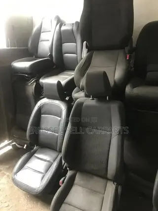 Rav 4 2020 2021 2023 2024 Car Seat