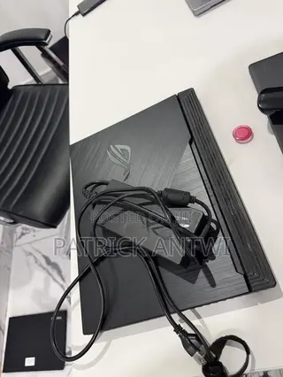 Laptop Asus ROG Strix G15 G512 16GB Intel Core i7 SSD 1.5T