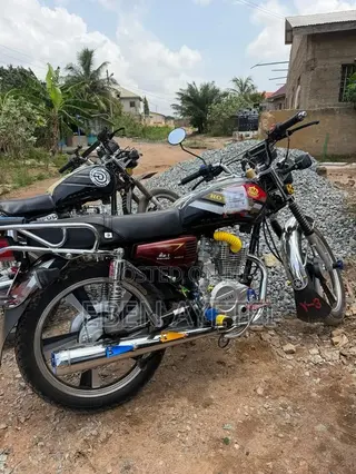 New Royal RY125 2026 Black