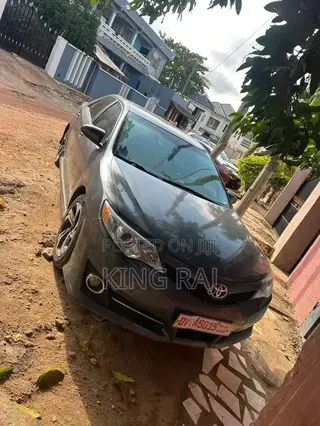 Toyota Camry SE 4dr Sedan (2.5L 4cyl 6A) 2014 Black