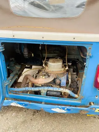 Bajaj RE 2025 Blue
