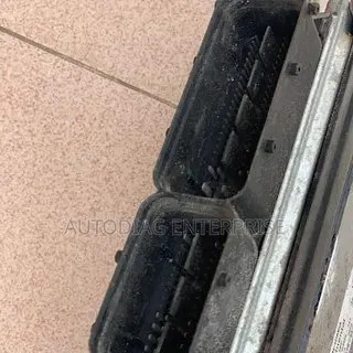 Kia Sorento Santa Fe 39133-2g120 Engine Control Module