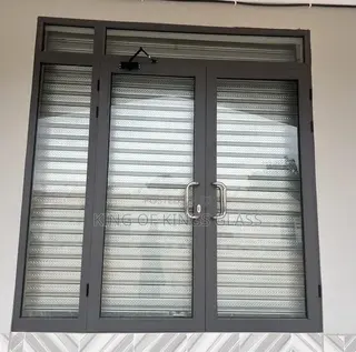 Double Hinge Door
