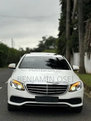 Mercedes-Benz E300 2019 White