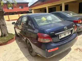Toyota Yaris Sedan Automatic 2007 Blue
