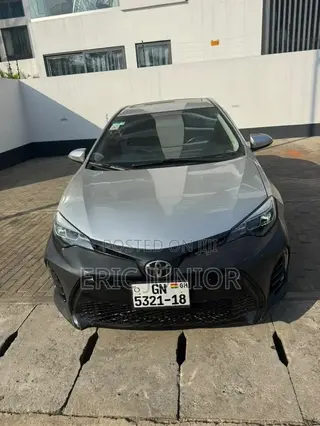 Toyota Corolla S 4dr Sedan (1.8L 4cyl CVT) 2016 Silver