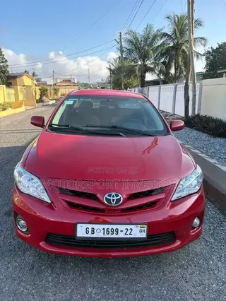 Toyota Corolla 2013 Red