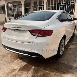 Chrysler 200 Limited 2015 White