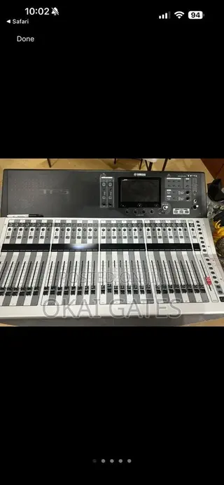 Yamaha TF5 Mixer