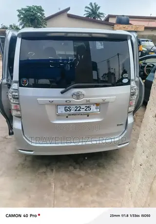Toyota Voxy Hiring