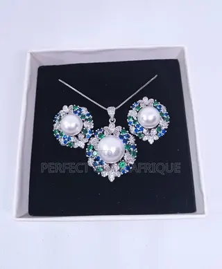 Zirconia Rounded Pearl Necklace and Earring Set