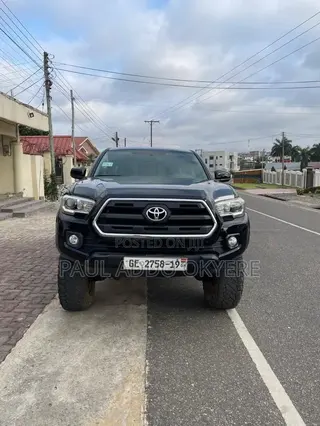 Toyota Tacoma 2017 Black