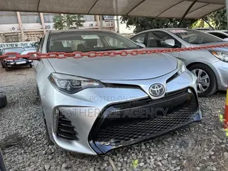 Toyota Corolla SE 4dr Sedan (1.8L 4cyl CVT) 2017 Silver
