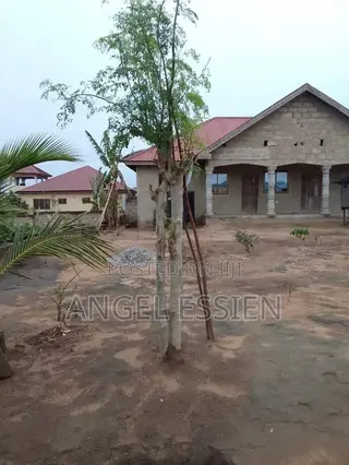 3bdrm House in Presious, Kasoa for sale