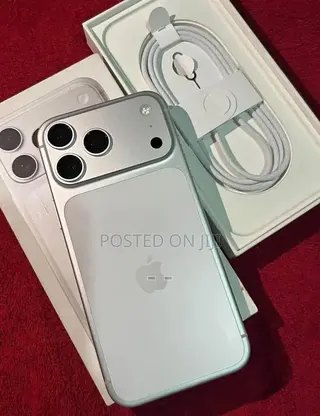 Apple iPhone 17 Pro Max 512 GB Silver