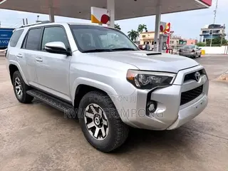 Toyota 4-Runner Limited 4dr 4x4 (4.0L 6cyl 5A) 2017 Silver