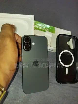 New Apple iPhone 17 256 GB Black