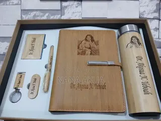 Customized Gift Set