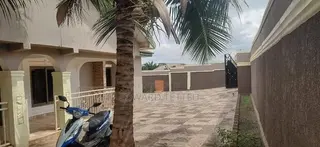 6bdrm House in Eddy Properpies, Kumasi Metropolitan for sale