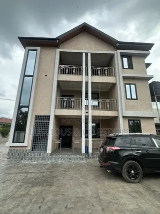 6bdrm House in New-Juaben Municipal for sale