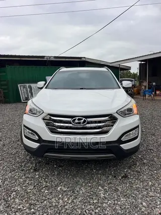 Hyundai Santa Fe 2014 White