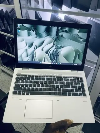 Laptop HP ProBook 650 G4 8GB Intel Core i5 SSD 256GB