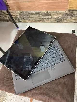 Laptop Microsoft Surface Pro 4 8GB Intel Core i5 SSD 256GB
