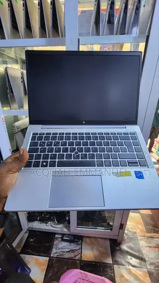 Laptop HP EliteBook 840 G8 16GB Intel Core i5 SSD 256GB