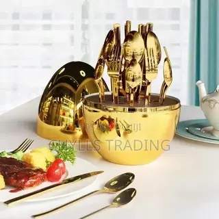 Luxury Golden Oval Shape Cutlery Set