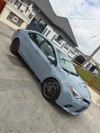 Toyota Corolla 2015