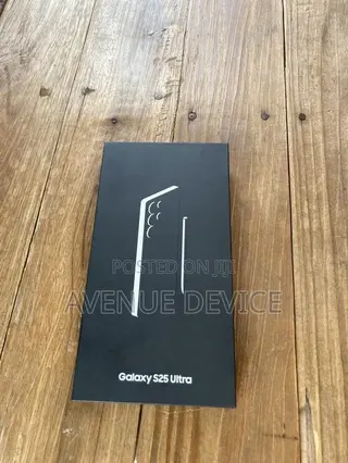 New Samsung Galaxy S25 Ultra 1 TB Black