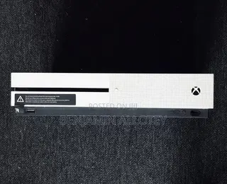 Xbox One S