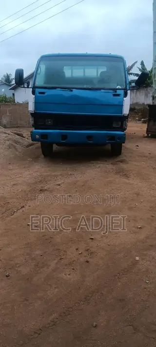 Hyundai Mighty 1