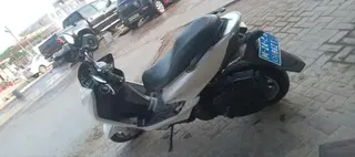 Yamaha Majesty 2017 White