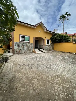 3bdrm House in Oyarifa for rent