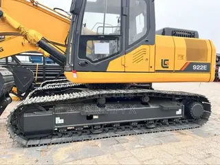 Liugong 922 Water Track Available for Sale and Installment