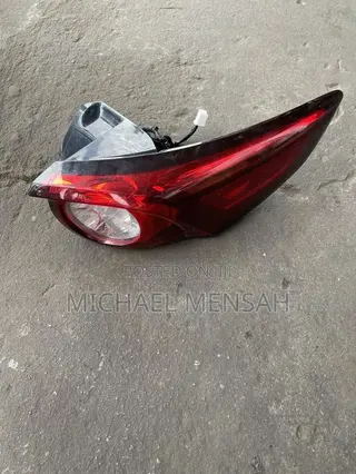 Mazda CX9 2020 Tail Light Pair