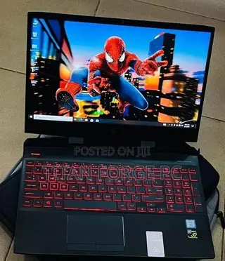 Laptop HP Omen 15 16GB Intel Core i7 SSD 256GB