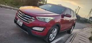 Hyundai Santa Fe 2015 Red