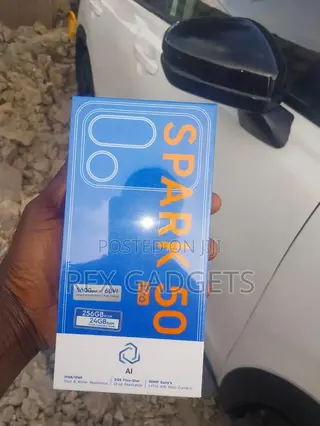 New Tecno Spark 50 128 GB Silver