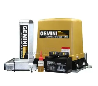 Gemini Sliding Gate Motor With Solar Panel
