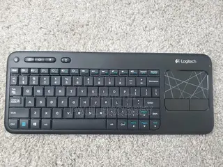 Logitech Wireless Touch Keyboard K400r