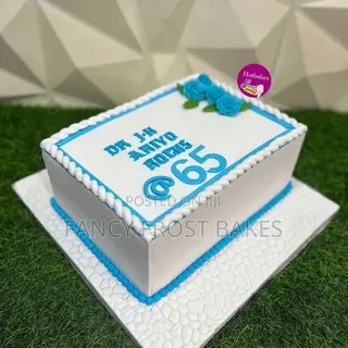 A Beautiful Birthday Cake for an Elderly Person