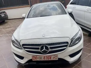 Mercedes-Benz C300 2020 White