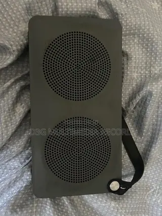 Sandstrom Bluetooth Rechargeable Speaker